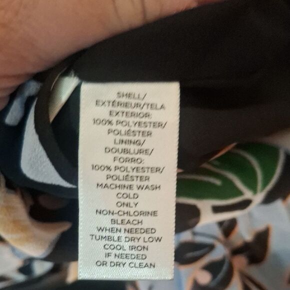 LOFT Floral Black and Cream Skirt size 12 NWT - Picture 4 of 6